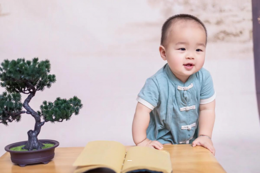 西双版纳孕妇显怀是几个月